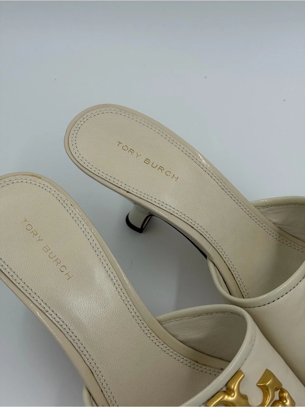 Tory Burch Eleanor Heeled Mule Sandals 65mm – New Ivory – Size 8 – Goat Leather